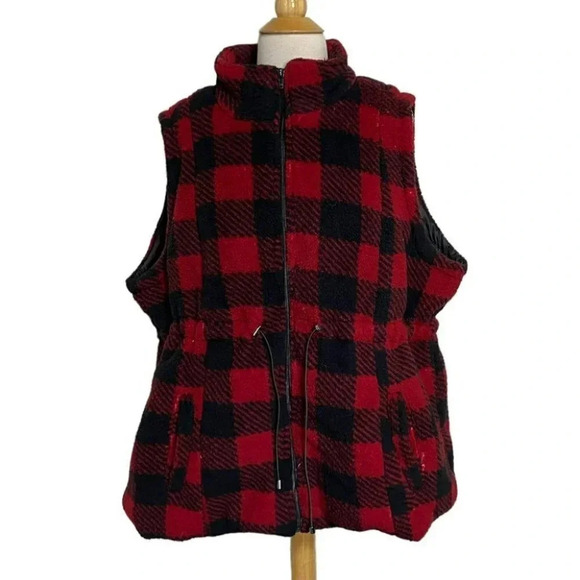 Architect 1X red + black Buffalo Plaid fleece vest with pockets‎ - Picture 1 of 6